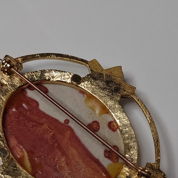 Vintage Oval Shaped Metal And Stone Brooch With Leaves - Picture 14 of 16